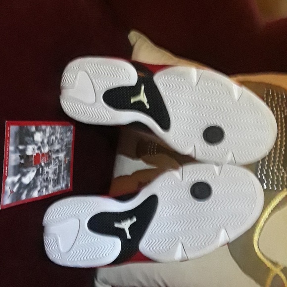 Air Jordans #14 - Picture 3 of 3